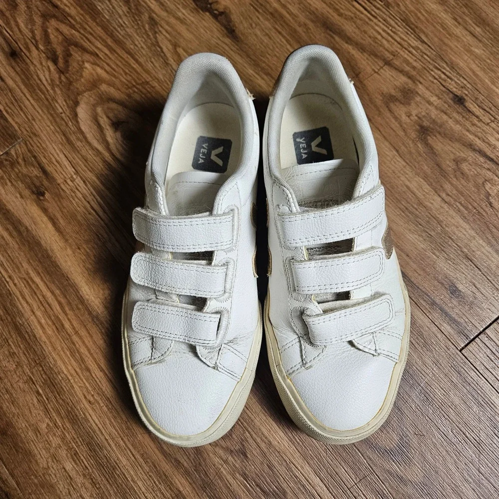 Veja Recife Logo Chromefree Sneakers 6.5 White Platine Triple Strap Soft Girl